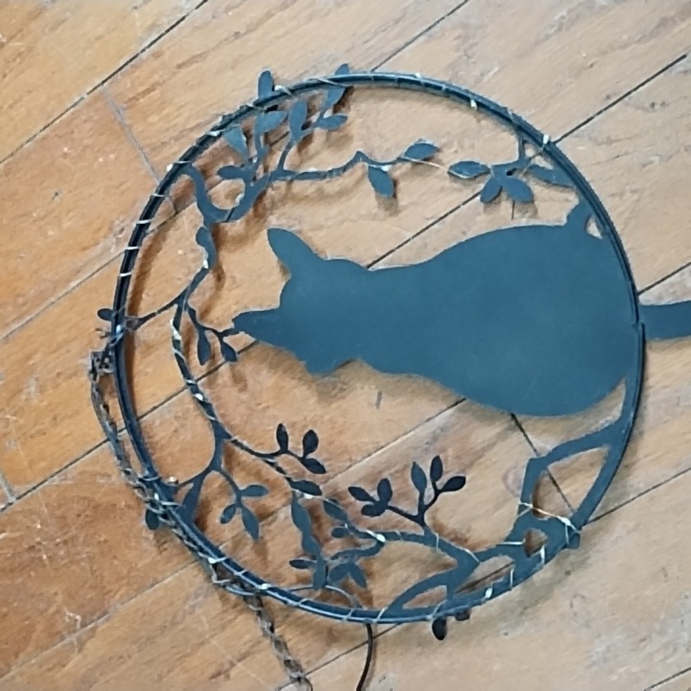 Hanging Solar Black Cat Silhouette